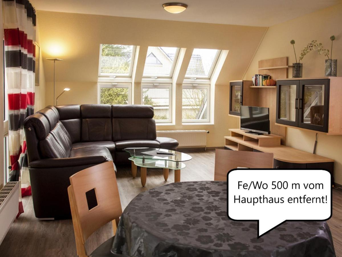 Gaestehaus Scharfe Kurve Lutzow エクステリア 写真